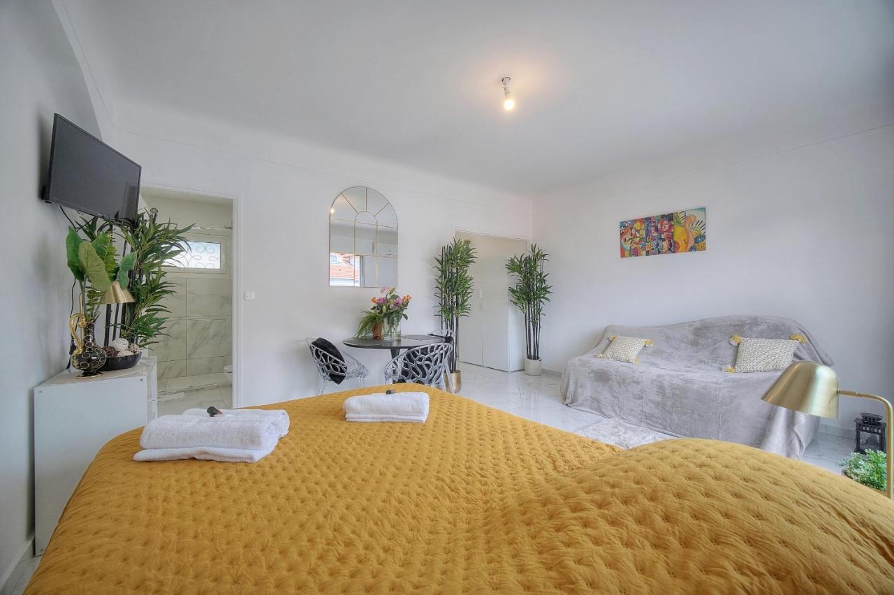 Studio Lumineux 200 M Des Plages A0B192 칸느 외부 사진